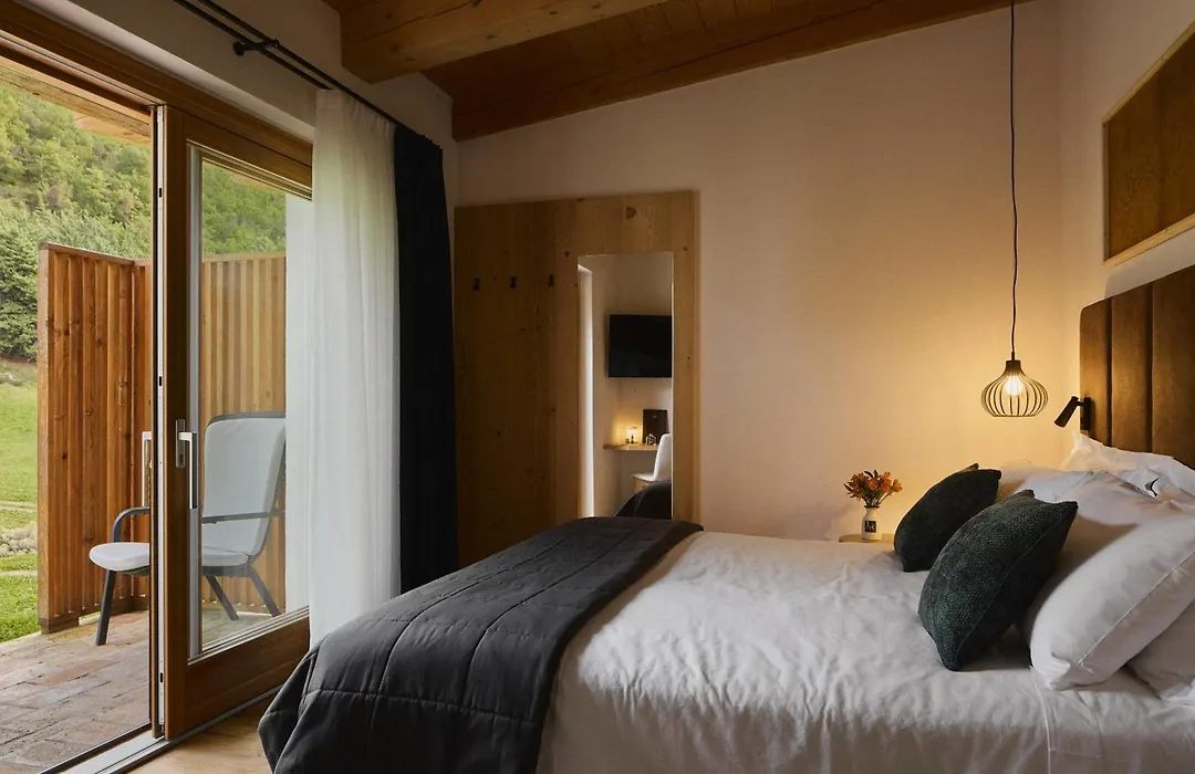 Aura Relais-1